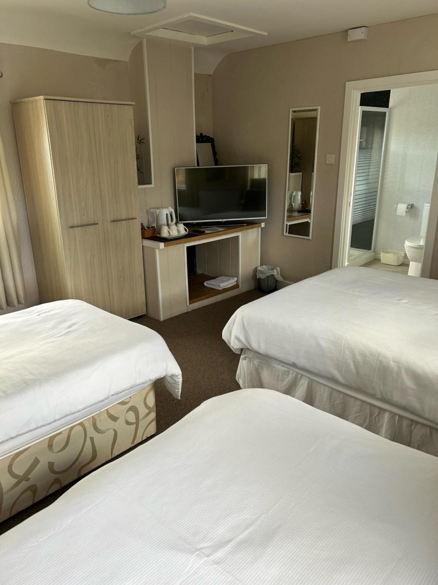 Rooms At The Bush Wigton Exteriör bild
